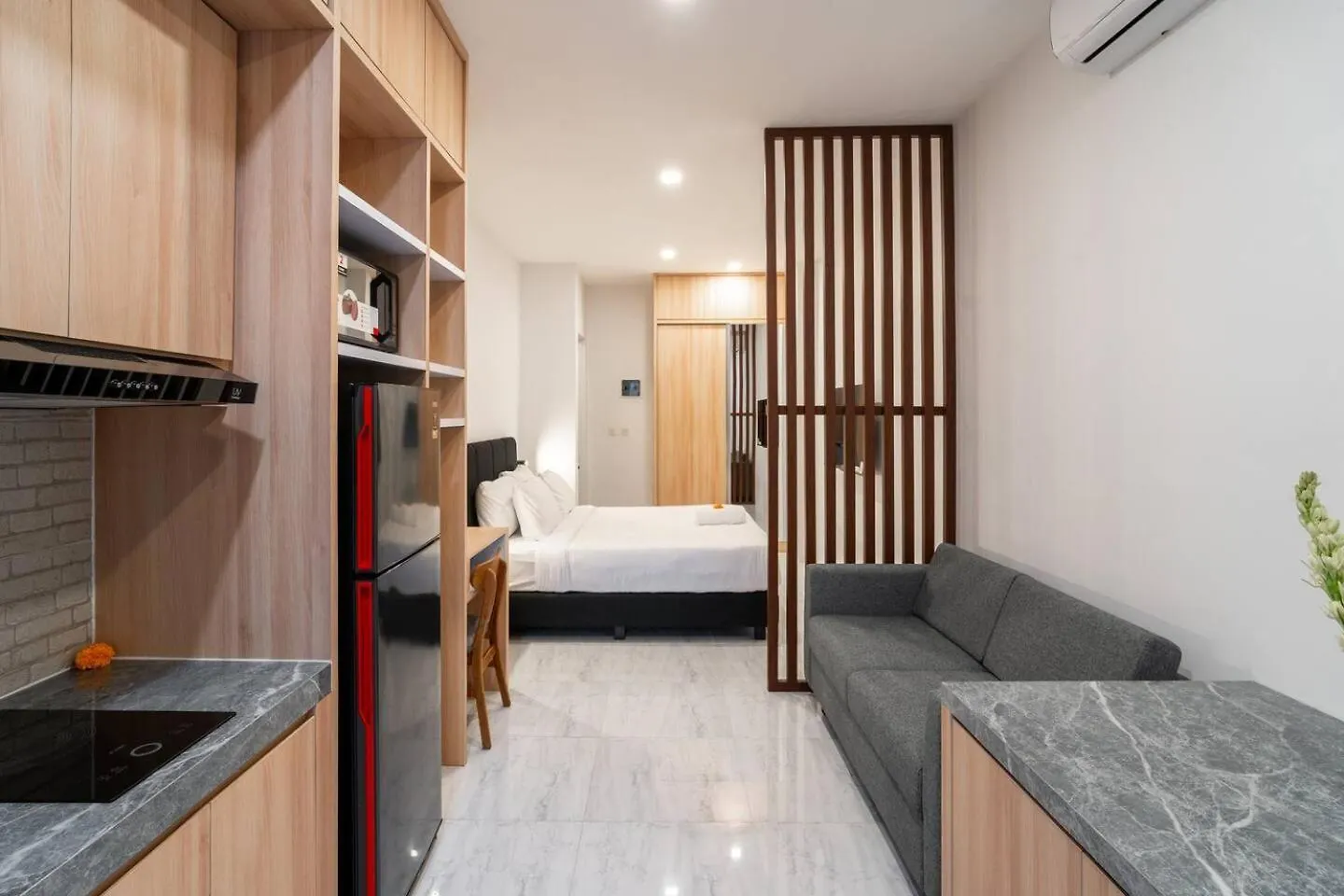 Alyxia 1 Bedroom Apartment In Central Seminyak